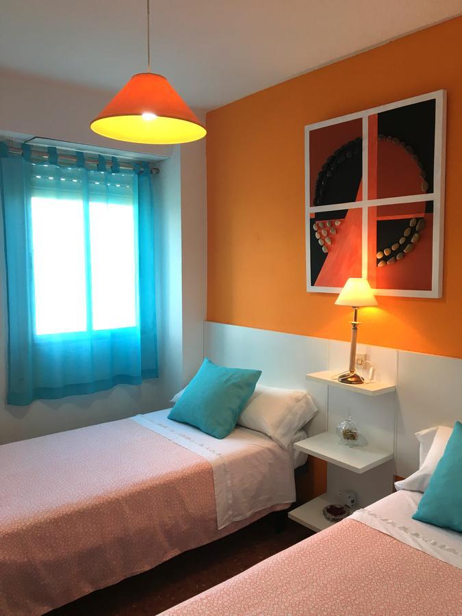 Apartamento Puigval Luaran gambar