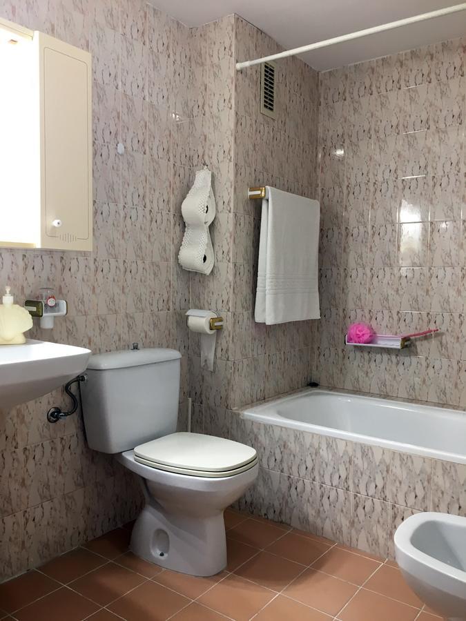 Apartamento Puigval Luaran gambar